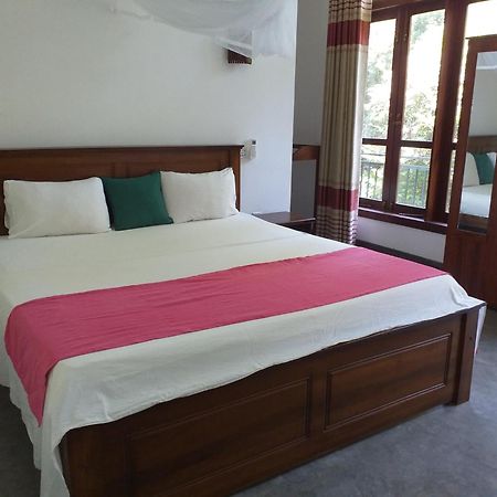 Sunworld Villa أونا واتونا الغرفة الصورة