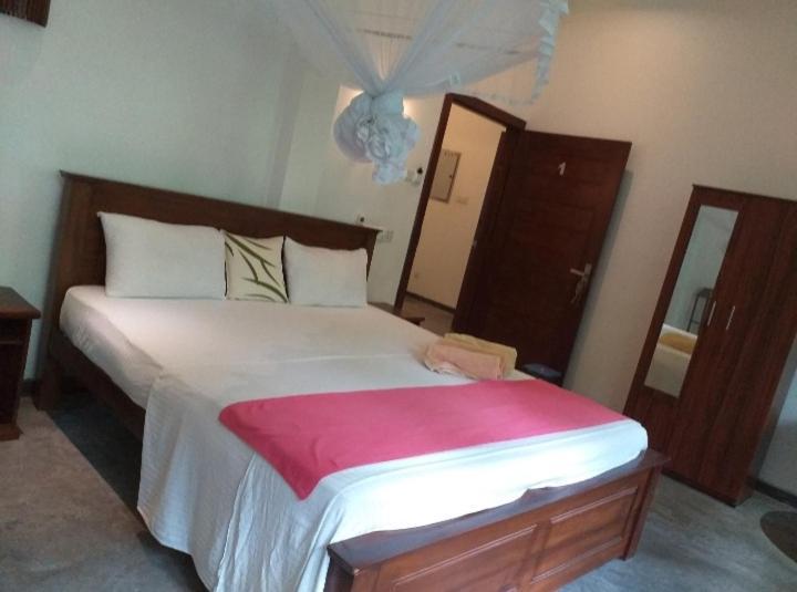 Sunworld Villa أونا واتونا المظهر الخارجي الصورة